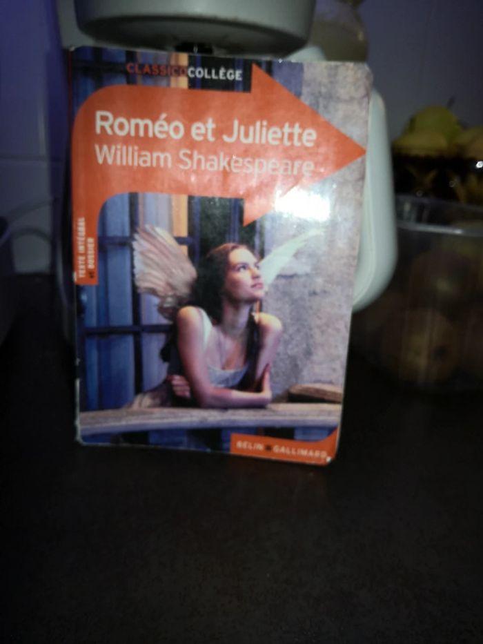 Livre poche " Roméo et Juliette" de William Shakespeare - photo numéro 1