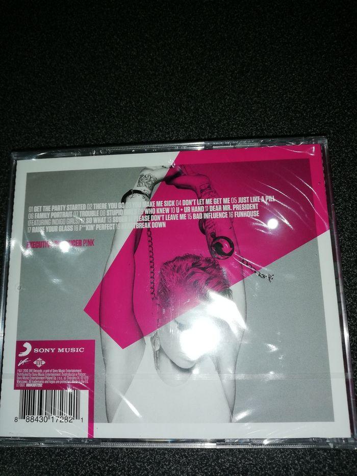 CD PINK - photo numéro 2