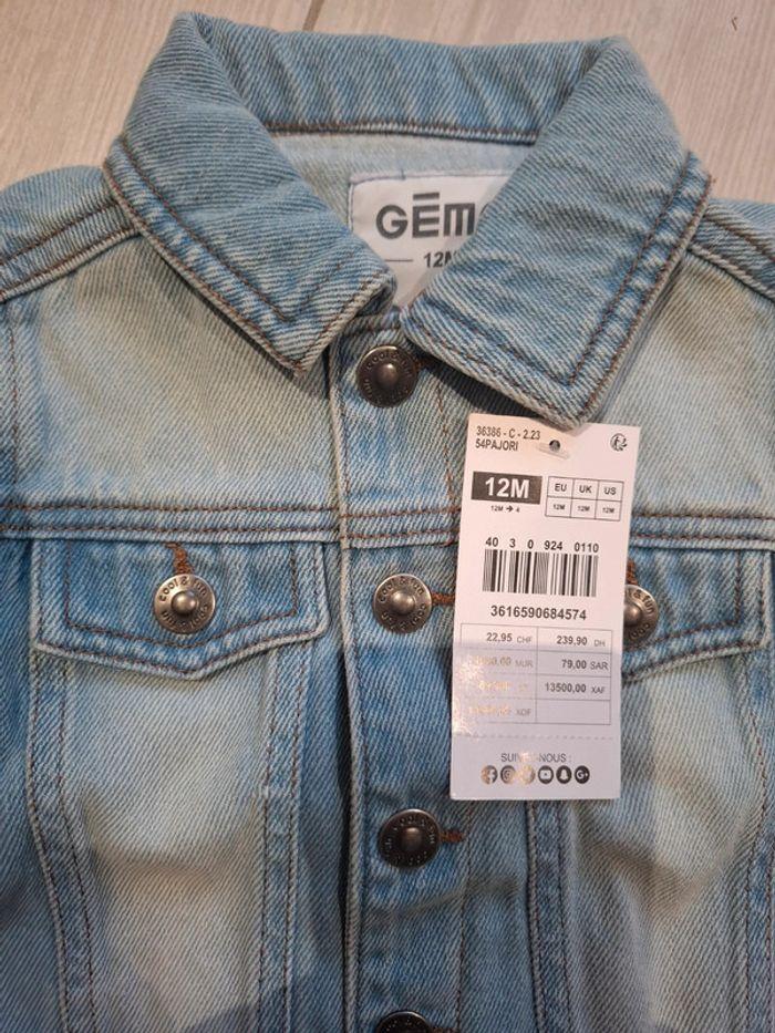 Veste en jeans neuve - photo numéro 2