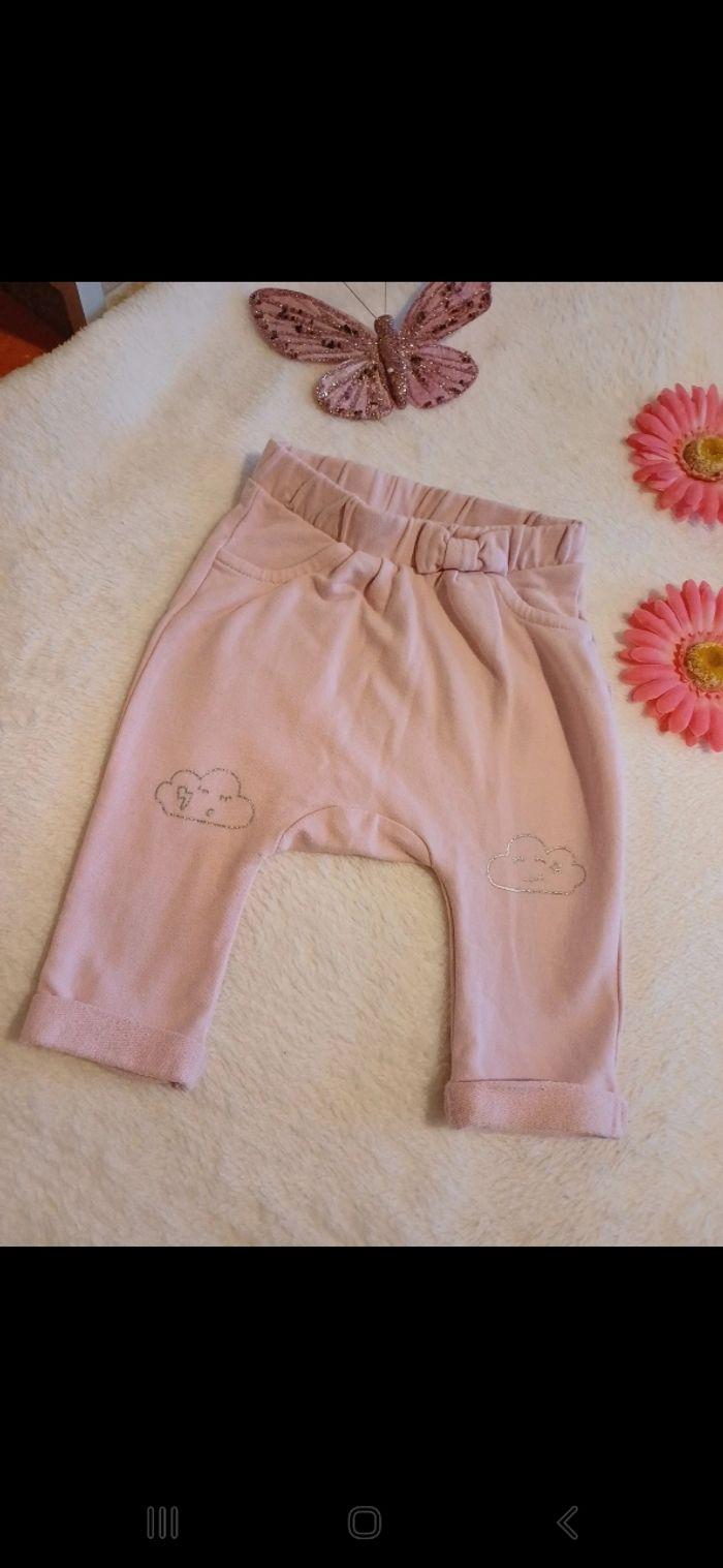 Pantalon bébé taille 3 mois - photo numéro 1