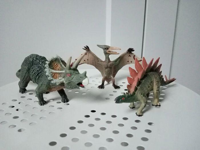 Papo. 3 dinosaures - photo numéro 1