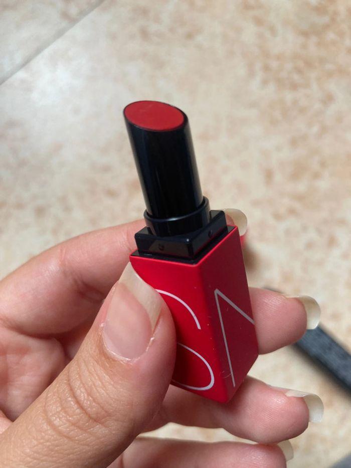 Nars rouge à lèvres Dragon girl neuf - photo numéro 8