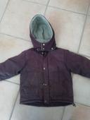 Manteau avec capuche taille 2 ans