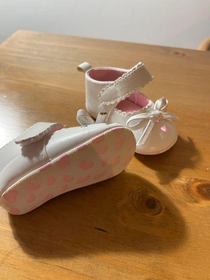 Lot de 2 paires de chaussures bébé - photo numéro 5