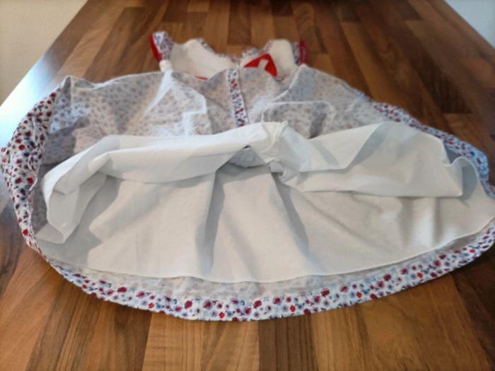 Robe de fête fleurie 3 ans - photo numéro 5