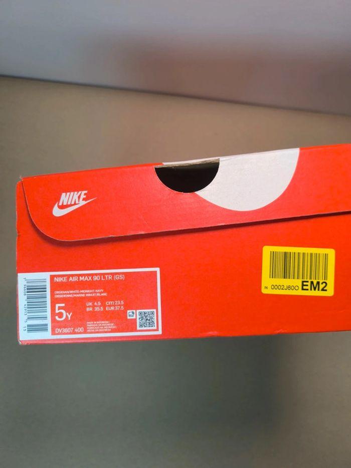 Baskets Nike air max 90 Worldwide pack pointure 37,5 comme neuves avec boîte - photo numéro 13