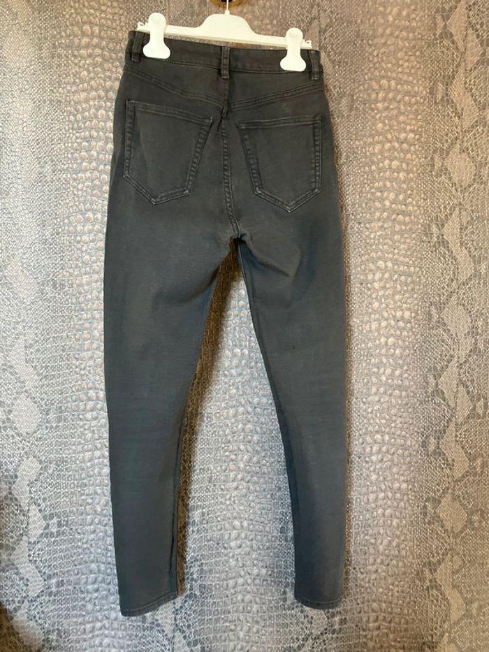 Jeans noir gris foncé skinny taille haute Pull&Bear - photo numéro 3