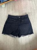 Short jean taille 38 promod