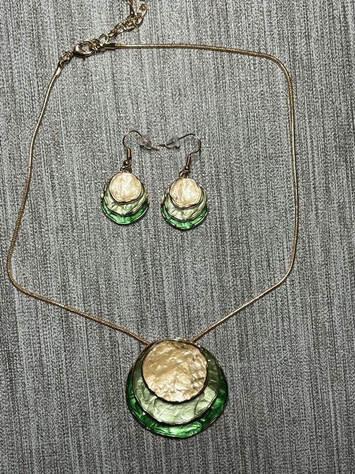 Ensemble collier + boucles - photo numéro 1