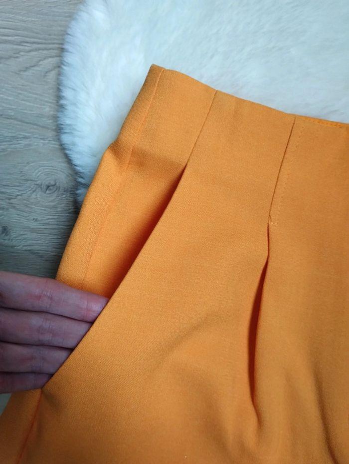 Short orange taille 36 - photo numéro 3