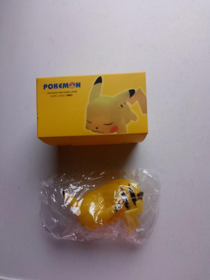 veilleuse pokémon pikachu - photo numéro 1