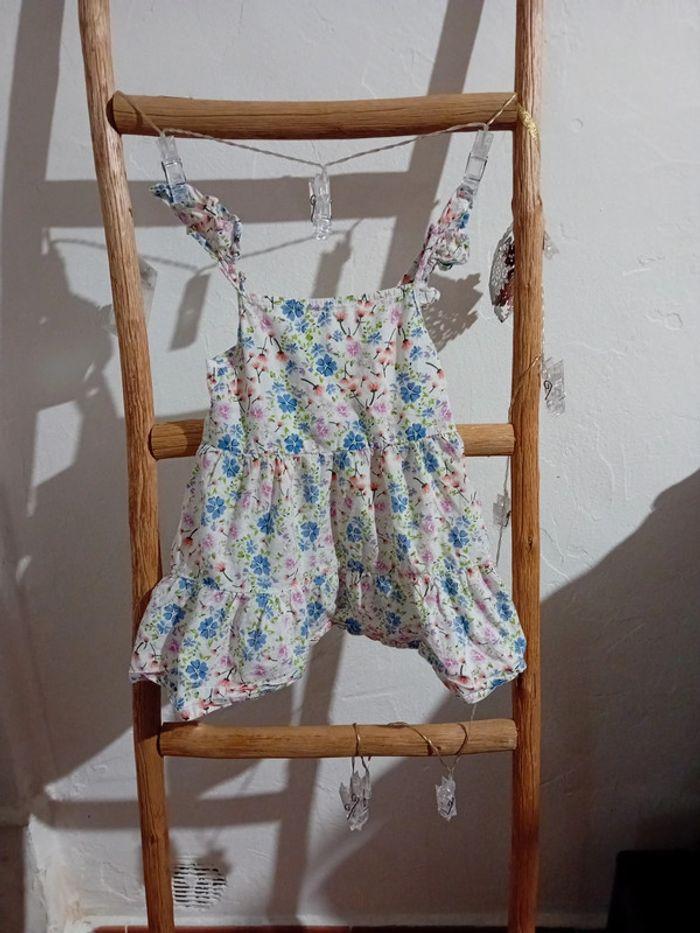 Robe fille taille 2/3ans - photo numéro 1