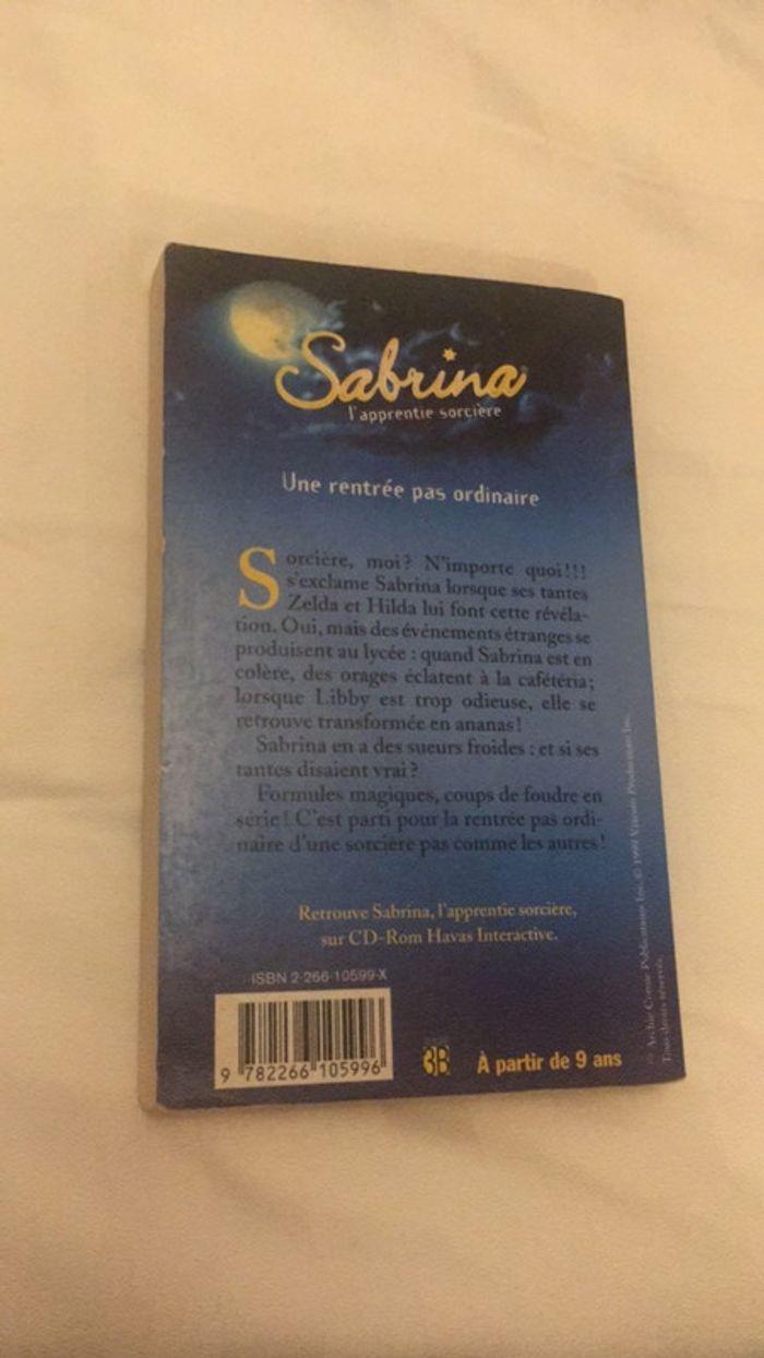 Sabrina l’apprentie sorcière livre - photo numéro 4