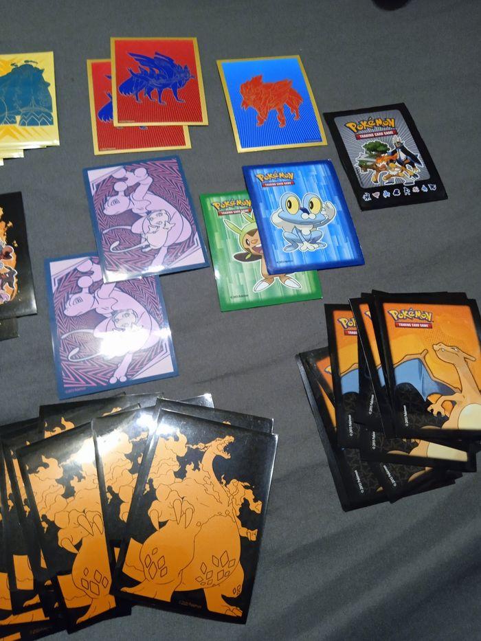 Pokémon 66 sleeves d'occasion d'Etb et autre - photo numéro 2