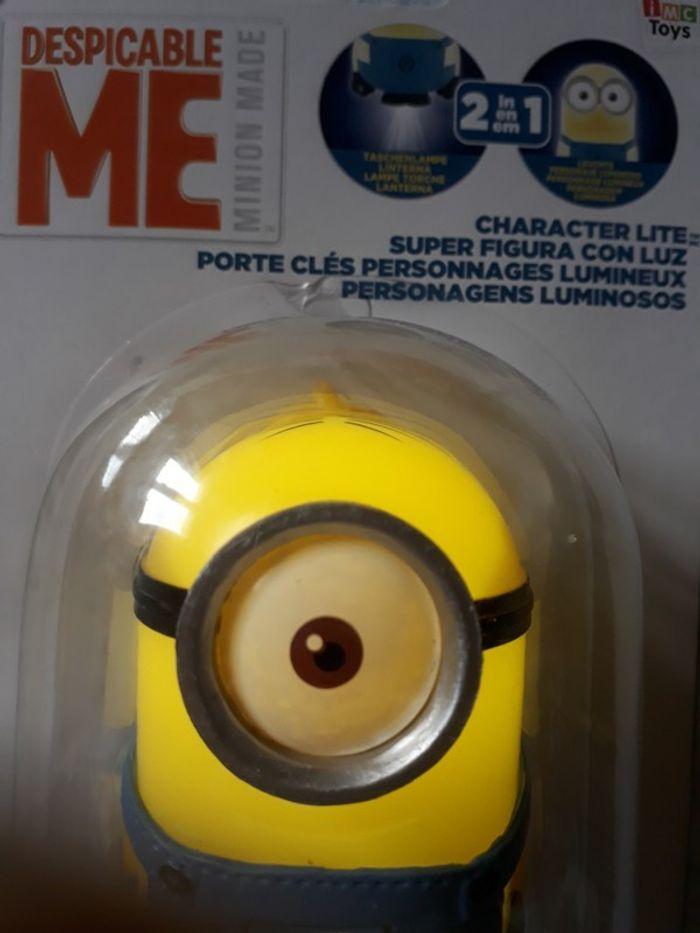 Porte-clé lumineux - Stuart - Les Minions - photo numéro 4