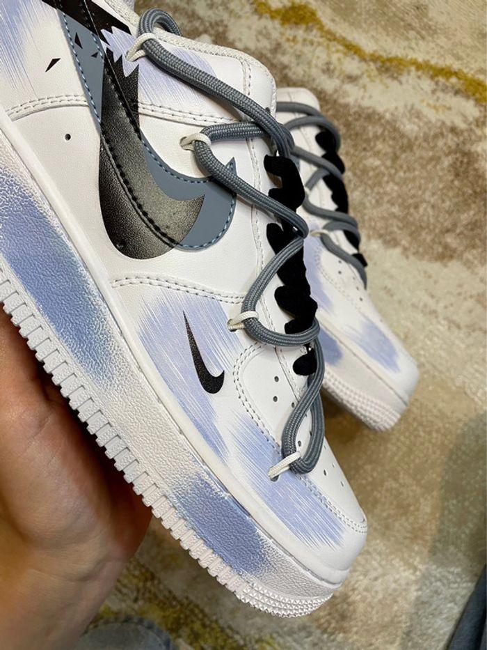 Baskets basse Nike Air Force 1 Custom - photo numéro 17