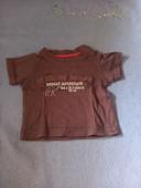 T-shirt marron