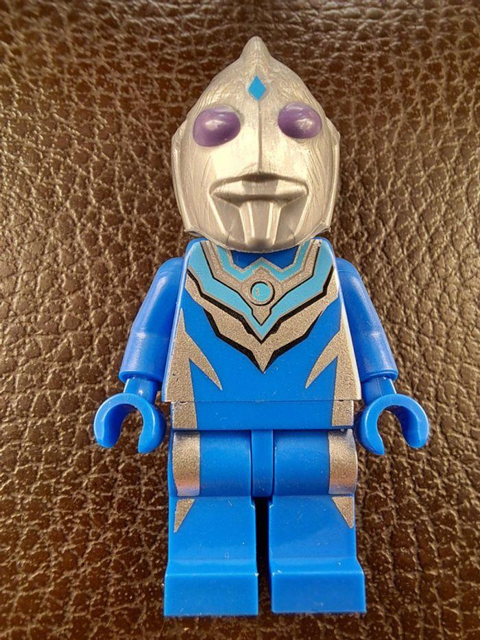 Figurine Lego compatible Ultraman - photo numéro 1