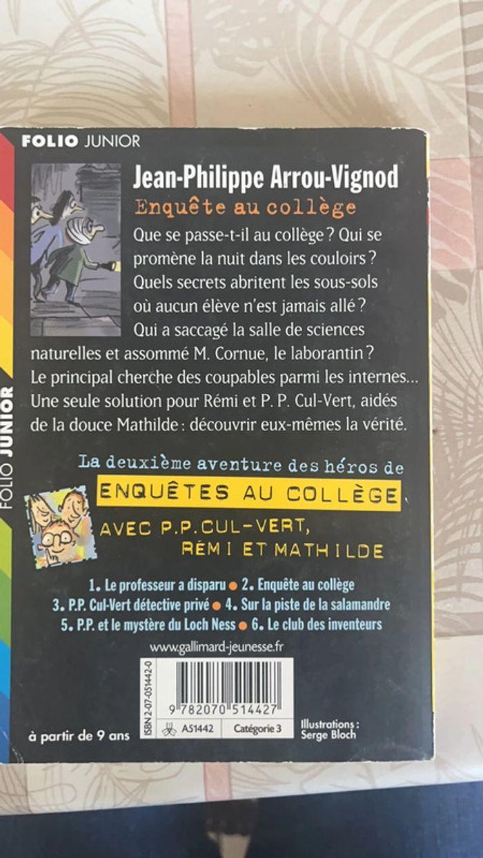 Livre Enquête au collège - photo numéro 2