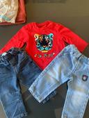 Lot 2 jeans et 1 tee-shirts 12 mois