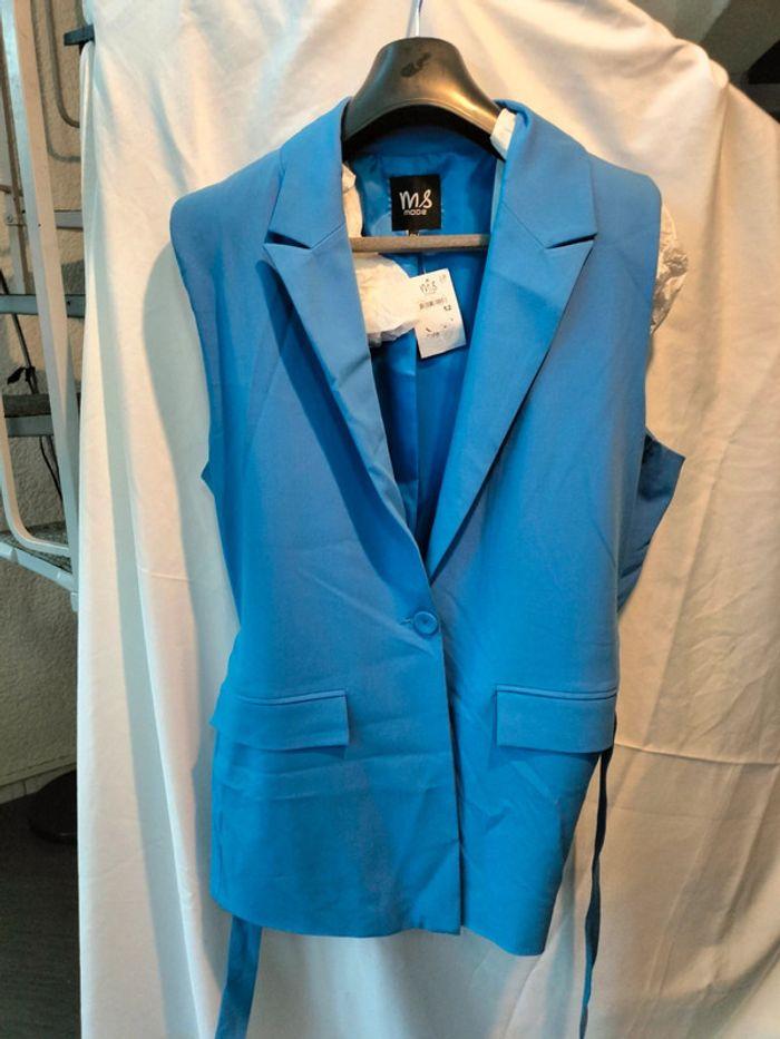 Veste de tailleur  manche courte bleu neuf t52 - photo numéro 2