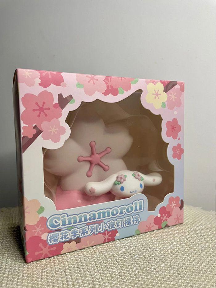 Veilleuse figurine fleur de cerisier sanrio Cinnamoroll - photo numéro 4