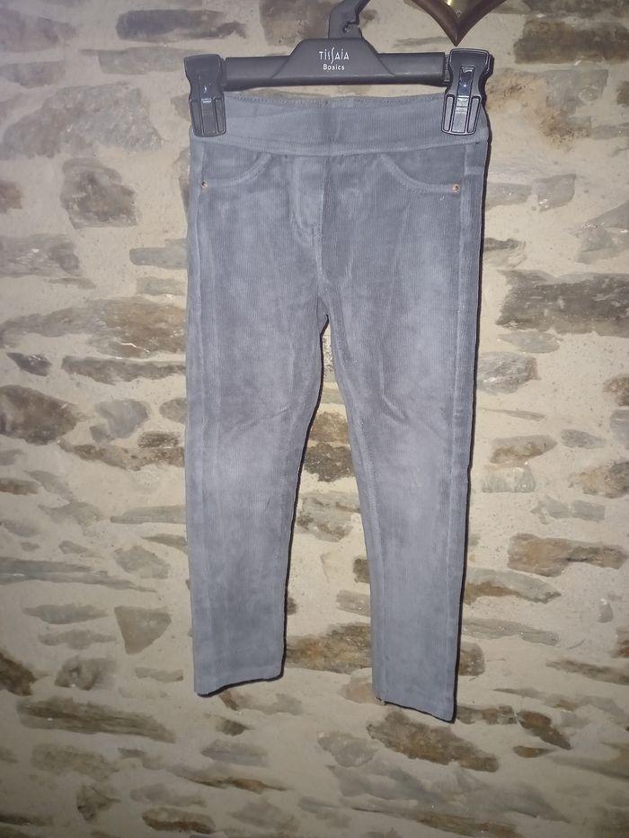 Pantalon  en  velours  4   ans - photo numéro 1