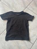 T shirt noir col en v 92cm