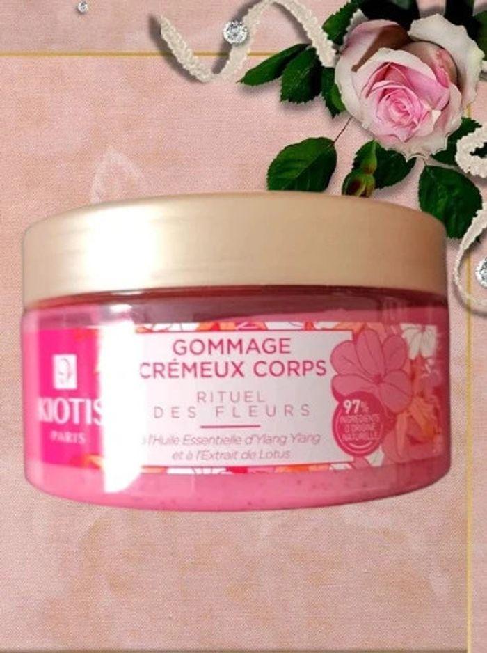 Gommage crémeux Rituel des fleurs - photo numéro 1