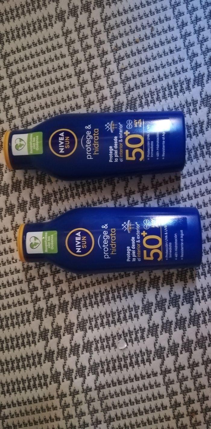 Crpem  solaire Nivea  pour bebe et adult - photo numéro 1