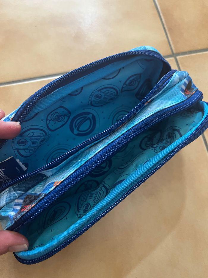 Trousse scolaire bleue Disney Miles from tomorrow neuve - photo numéro 5