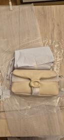 Coach sac tabby pillow beige