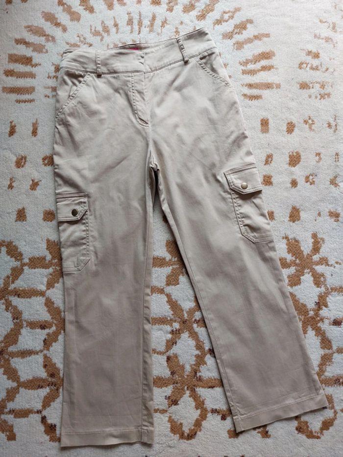 Pantalon cargo femme 7-8 ème beige taille 38 - photo numéro 2