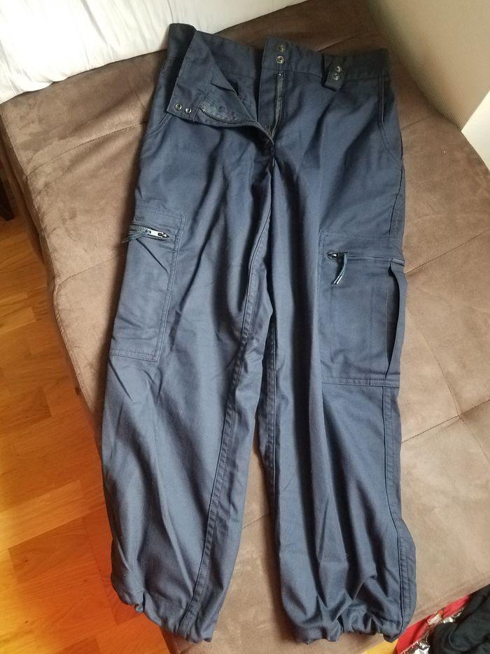 Pantalon gendarmerie femme - photo numéro 1