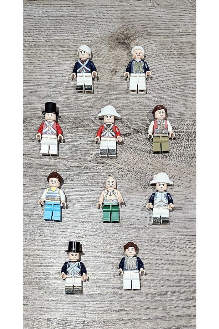 Lot de 10 minifigurines pirates (compatible Lego) - photo numéro 1