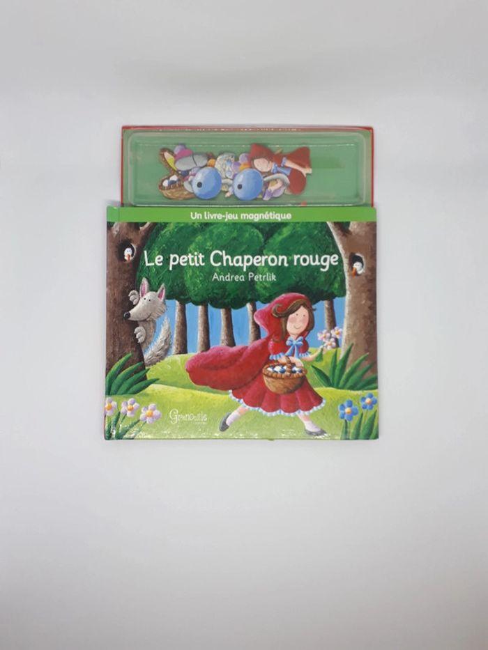 Livre à aimants "Le petit Chaperon rouge" - photo numéro 1