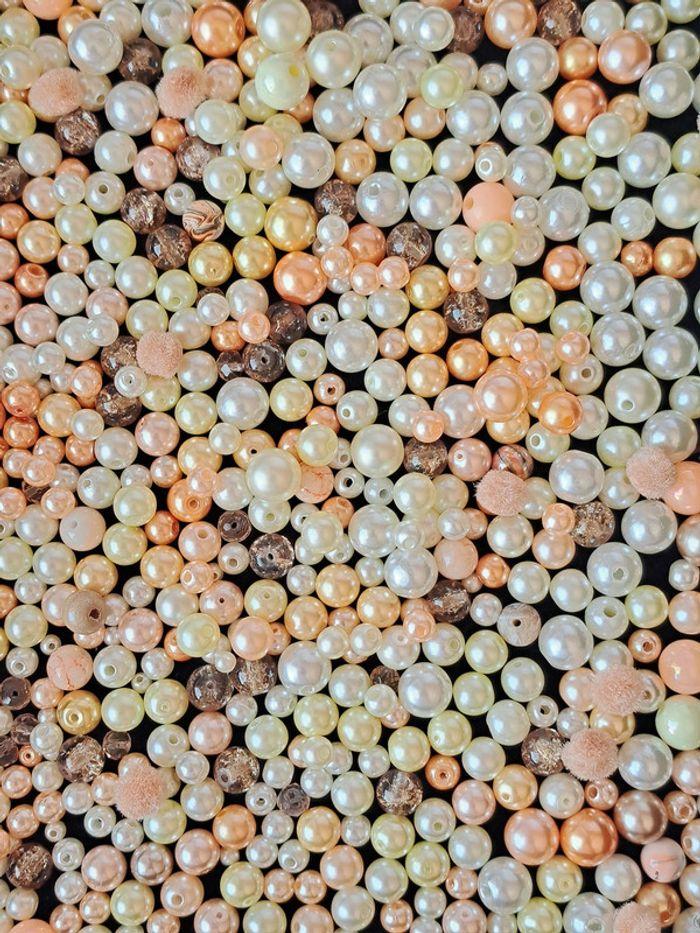 Perles ivoire et corail - photo numéro 1