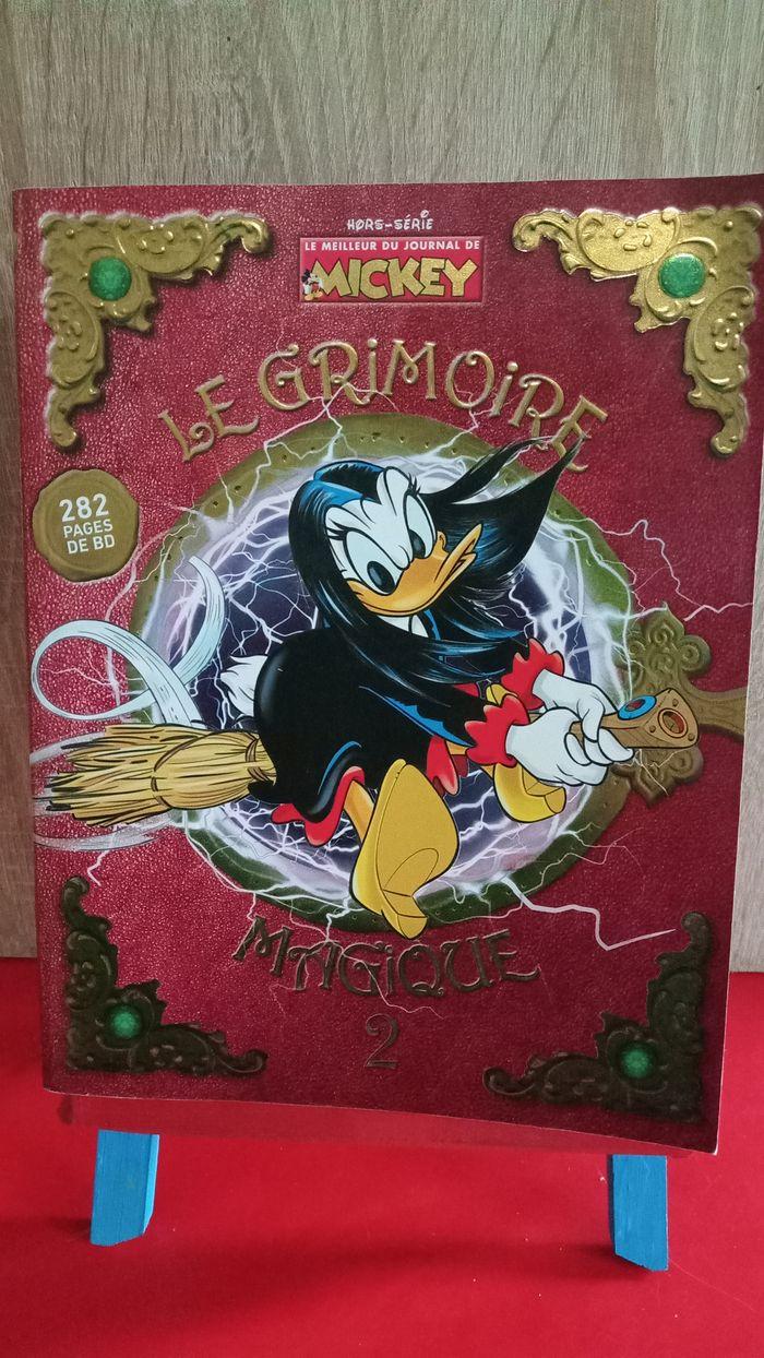 Le grimoire magique 2 (et le meilleur du journal de Mickey - Hors série) - photo numéro 1