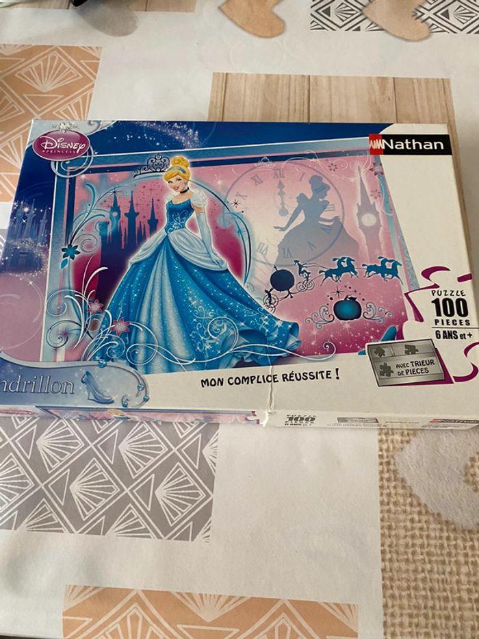 Puzzle Cendrillon 100 pièces - photo numéro 1