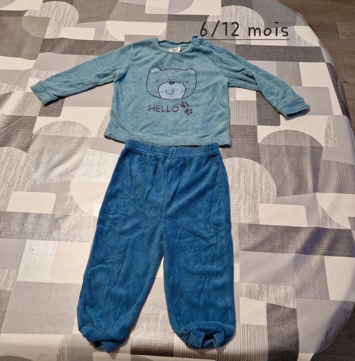 Pyjama 2 piece 6/12 mois - photo numéro 1