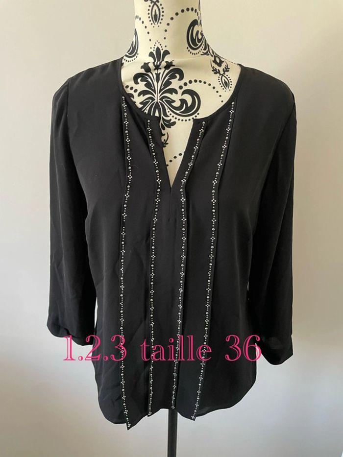 Blouse fluide manches 3/4 noir strass argenté devant revers aux manches 1.2.3 taille 36 - photo numéro 1