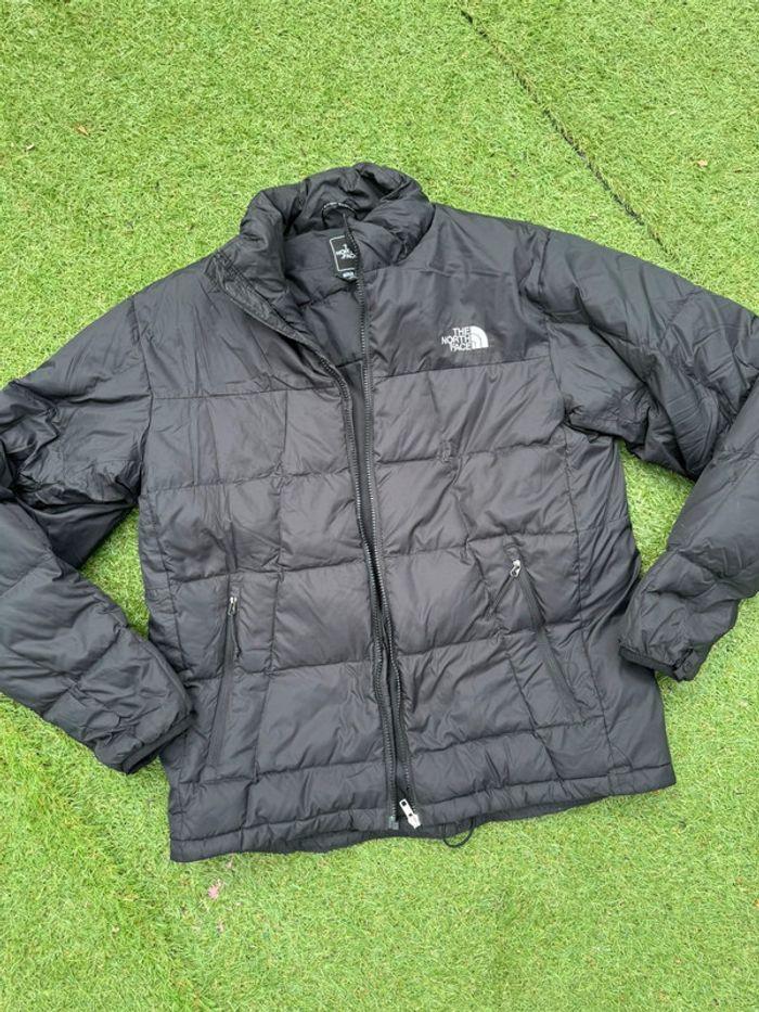 Doudoune 550 the north face noir taille 38 - photo numéro 1