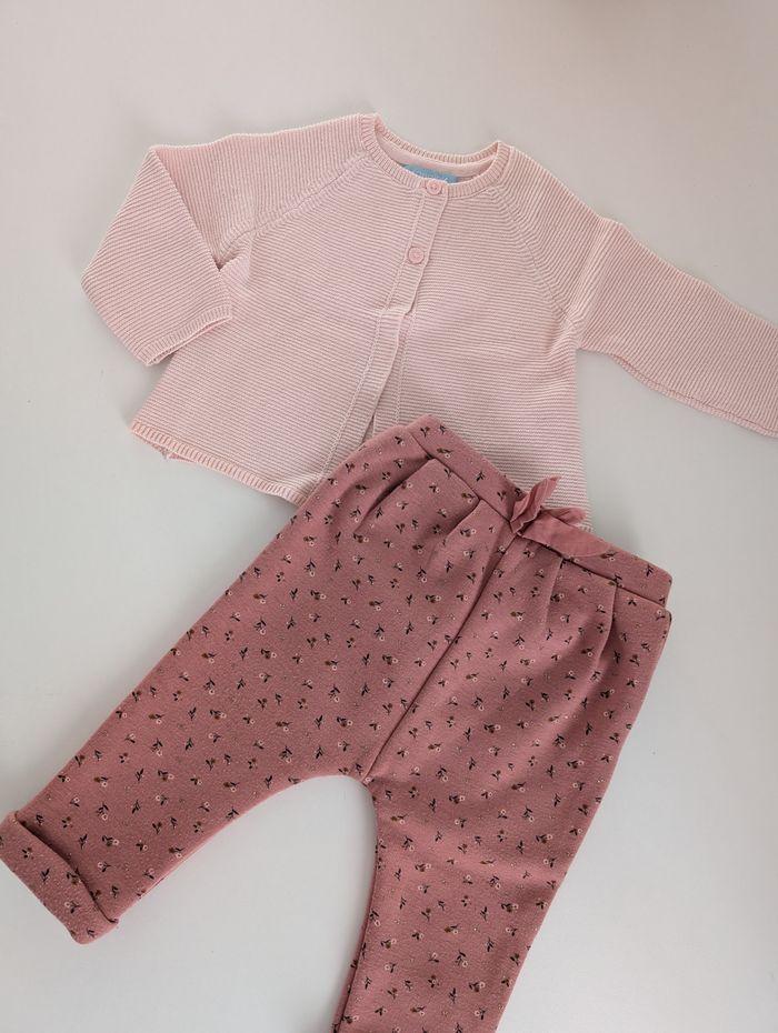 Lot gilet rose + legging polaire fille 6 mois - photo numéro 1