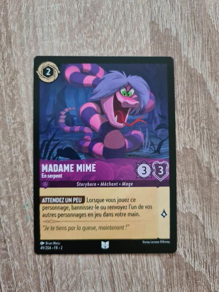 Carte Disney Lorcana Madame Mime en serpent 49/204