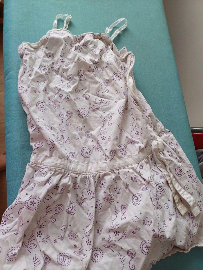 Robe 4 ans