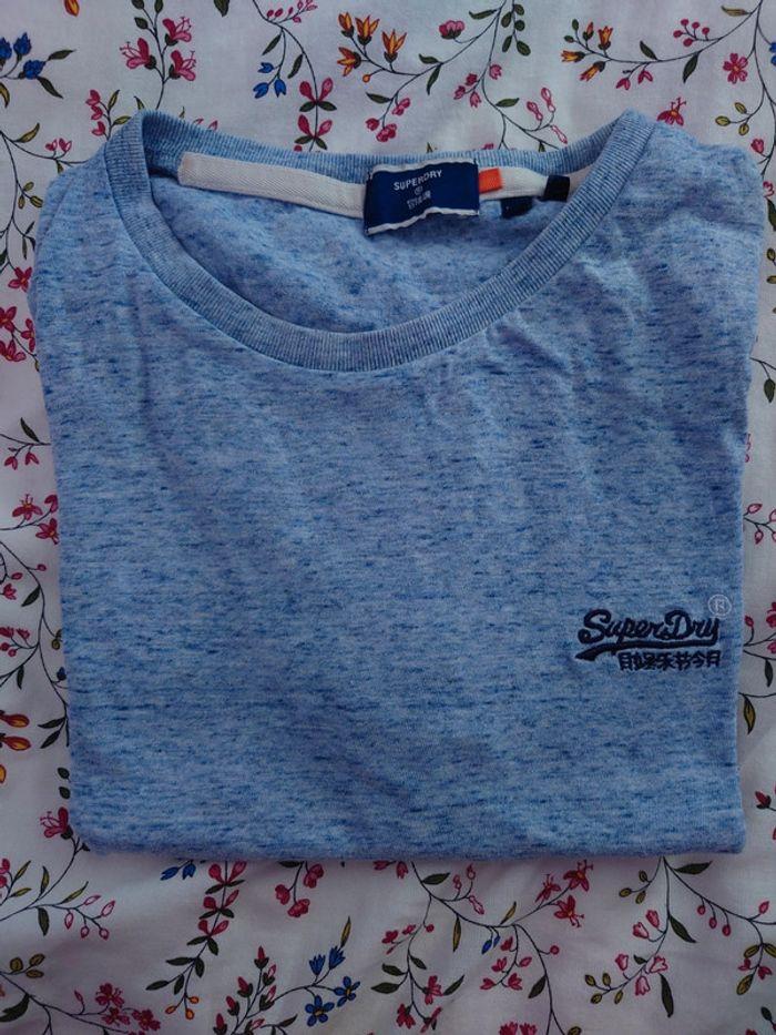 T-shirt Superdry Taille M