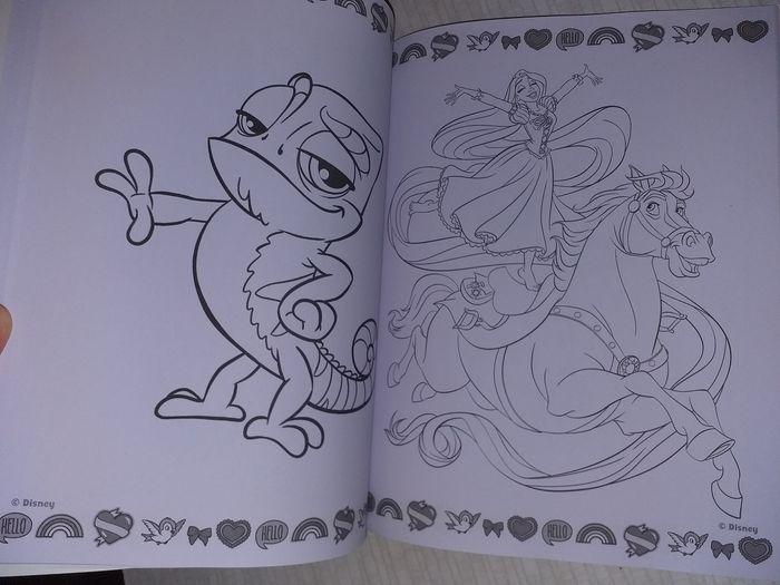 Album/ livre Megacolor coloriages Disney neuf - photo numéro 5