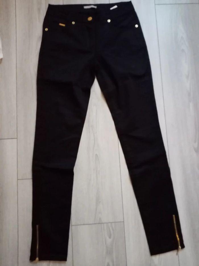 Jeans slim détails dorés taille 34 neuf - photo numéro 1