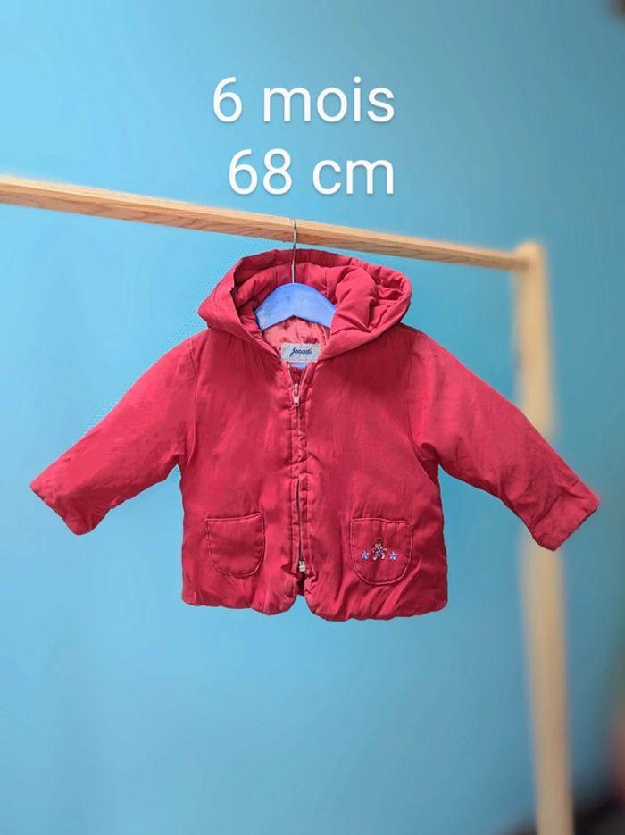 Manteau bordeaux, bébé fille - photo numéro 1