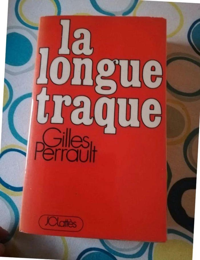 🌺 la longue traque - photo numéro 1